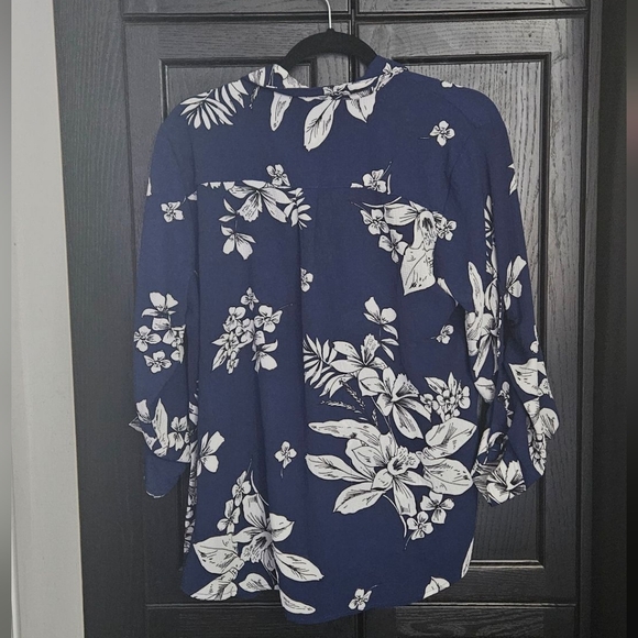 Long-Sleeved Floral Casual Summer Top - Picture 5 of 6